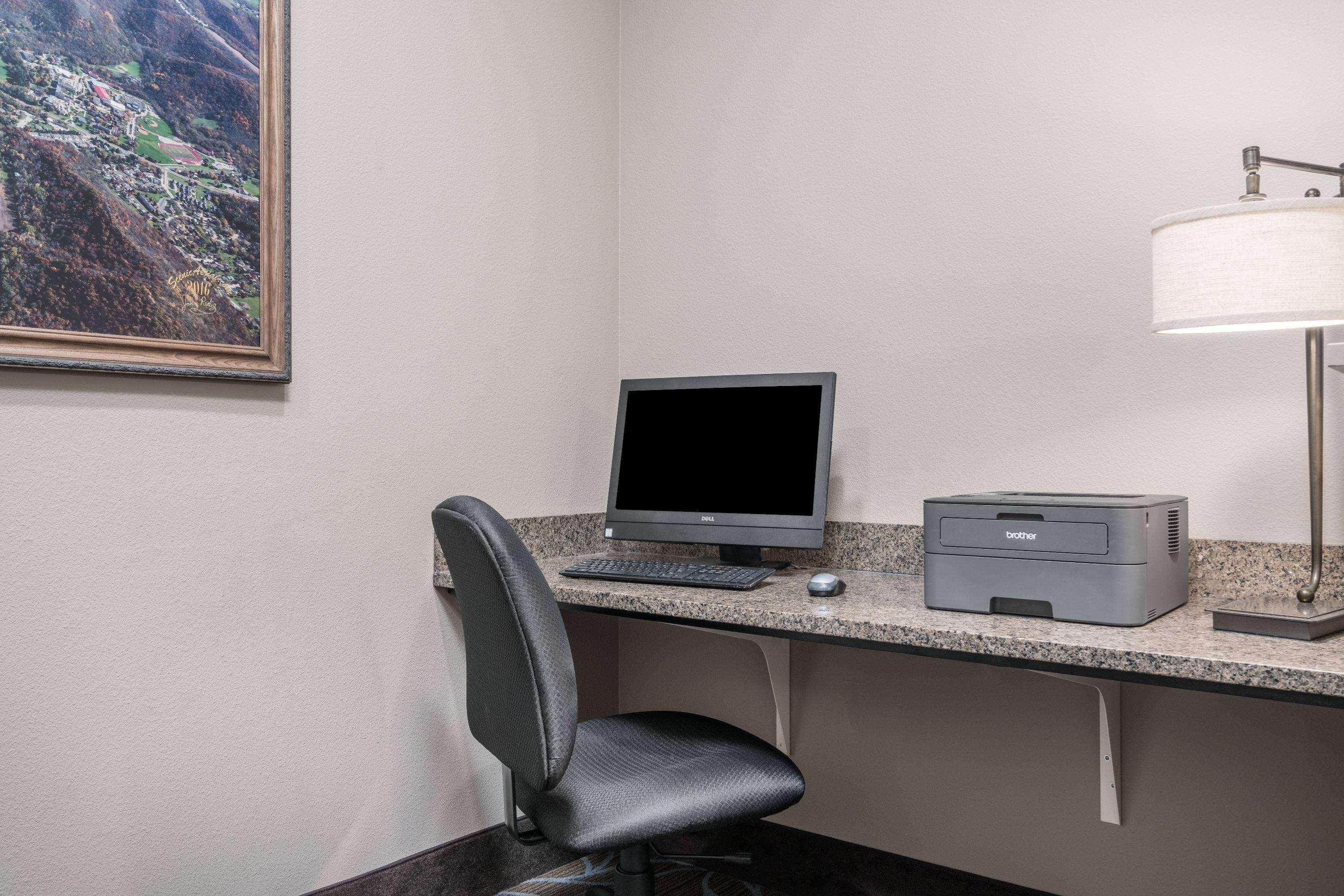 Americinn By Wyndham ווינונה מראה חיצוני תמונה